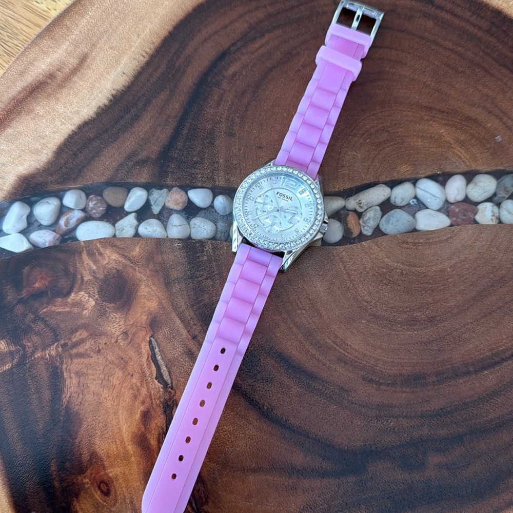 Women’s Fossil 10 ATM Watch